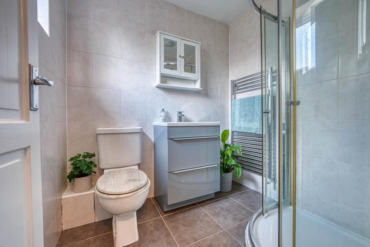 Capri 13 Sa - Contemporary 2 Bedroom House In Loughborough With Free Parking, Close To Loughborough University & M1 Motorway Extérieur photo