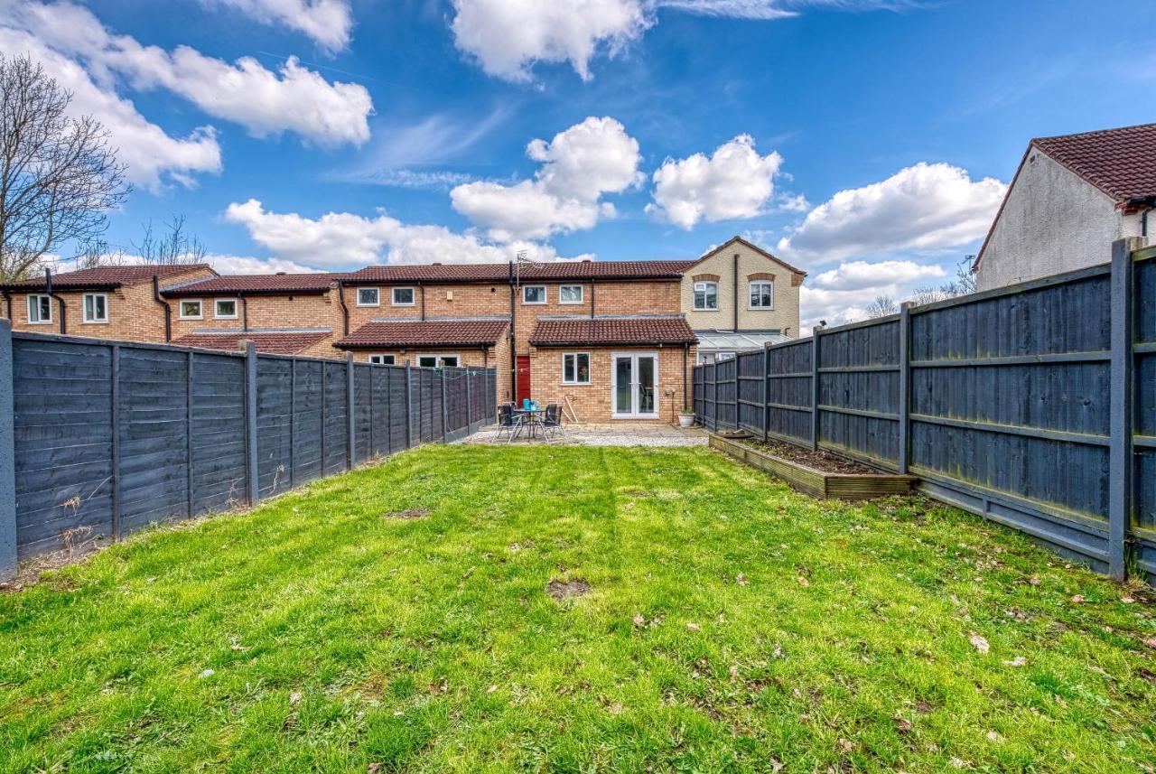 Capri 13 Sa - Contemporary 2 Bedroom House In Loughborough With Free Parking, Close To Loughborough University & M1 Motorway Extérieur photo